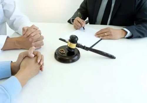 离婚前的贷款离婚后可以推给对方负责吗
